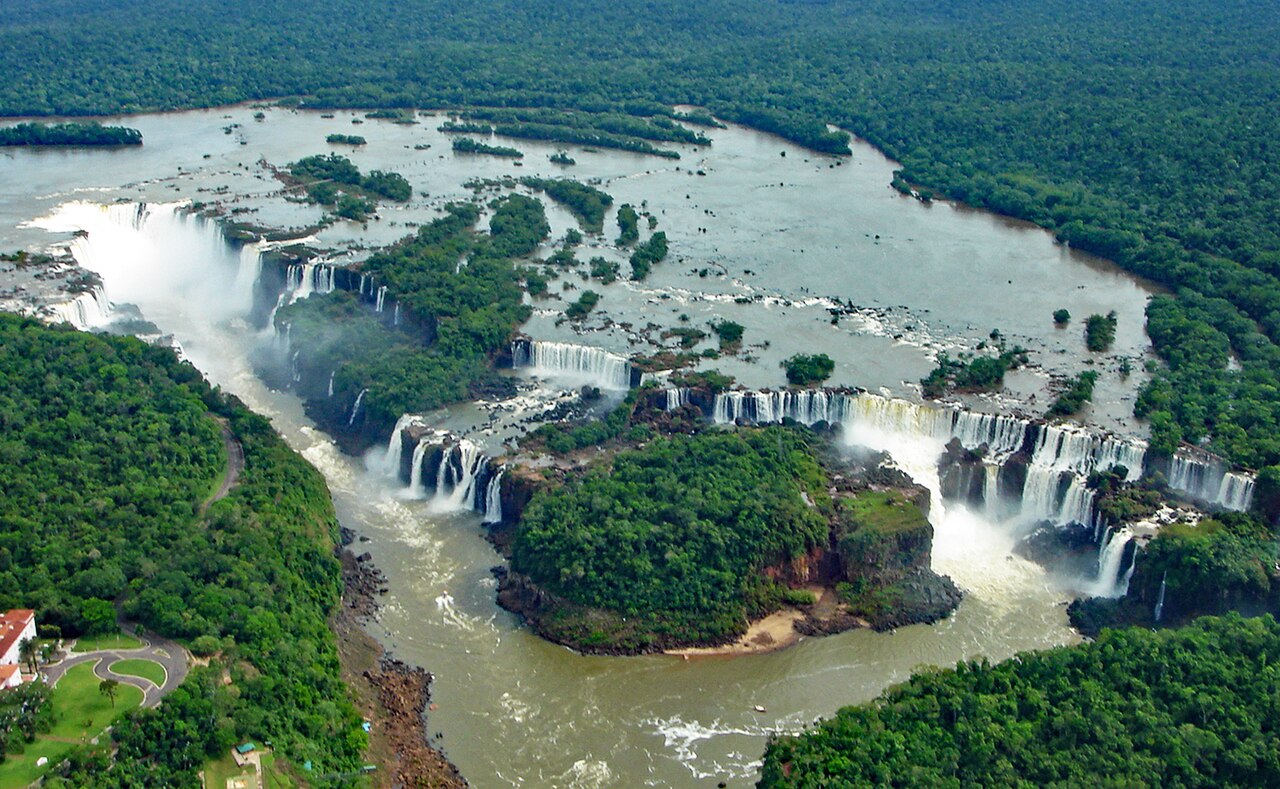 Vista aérea de las Cataratas del Iguazú